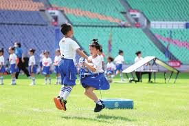 林诗栋刁钻进攻线路对决卡尔伯格顽强防守